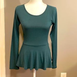 EUC LuLaRoe Peplum Top